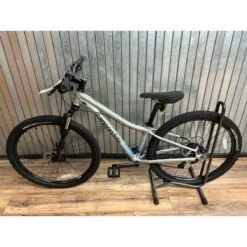 Cannondale Trail 8 27.5 Sage Gray Women's XS 2022 Floor Model -Cheap Rugged MTB Store 13dd19b07f81582f540ff933ea0ca7b4045ad3af0ce7cba5e293ea246f2c1f26 99264.1683761709