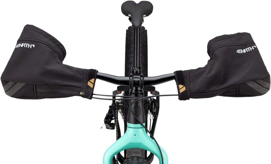 45NRTH Draugenklaw Pogies 2023 1 45NRTH Draugenklaw Pogies 2023