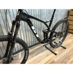 GT Force Sport 29 Black XL 2022 Floor Model -Cheap Rugged MTB Store 7f127e2ff550fdb72d692d714782eeb1b2718d8e53e8e9e744e16df7e79c2906 33478.1683759894