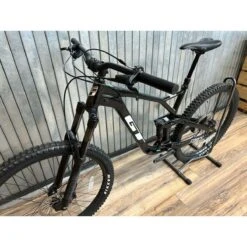 GT Force Sport 29 Black XL 2022 Floor Model -Cheap Rugged MTB Store b0891f9ad0e4d7d58b996fd1576d84fb7282f6f2941aa4c3b4054c4984e544a6 13823.1683759893